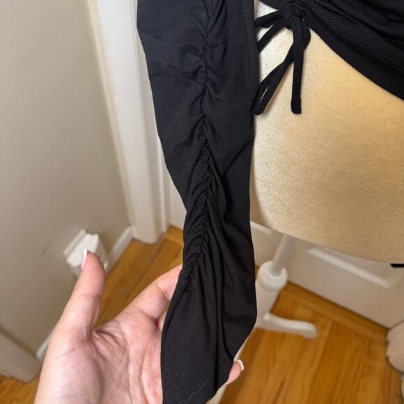 House of Harlow 1960 Black Long Sleeve Asymmetrical Rouched Crop Top - Small - Picture 5 of 10